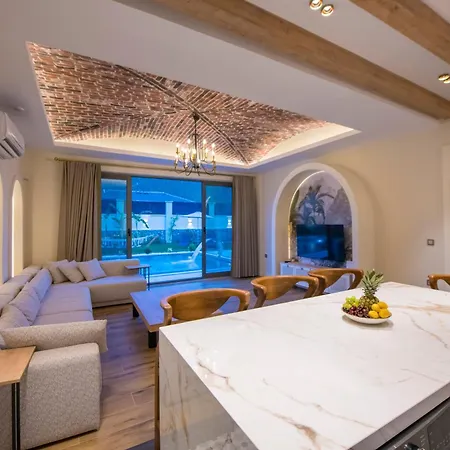 Rueya Villa