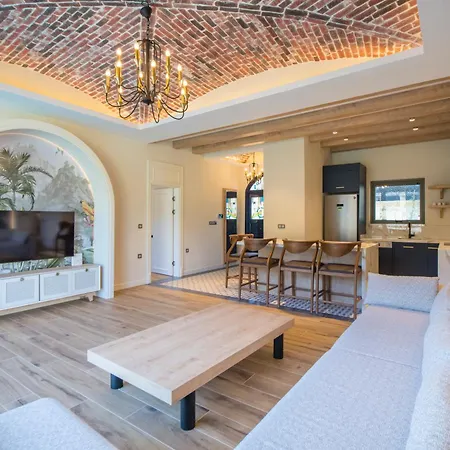 Rueya Villa
